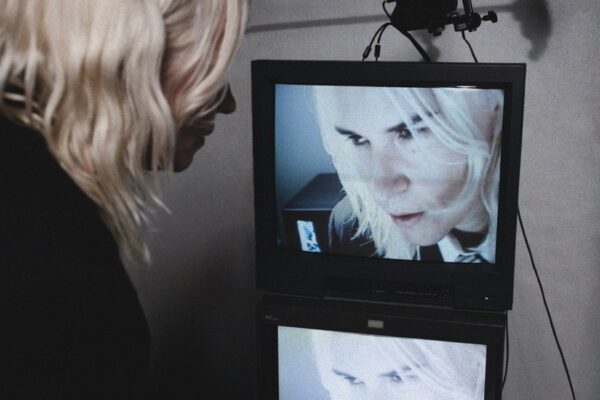 HAAi - Shapeshift - BestNewMusic2025 - New Music 2025 > Q2 > W15