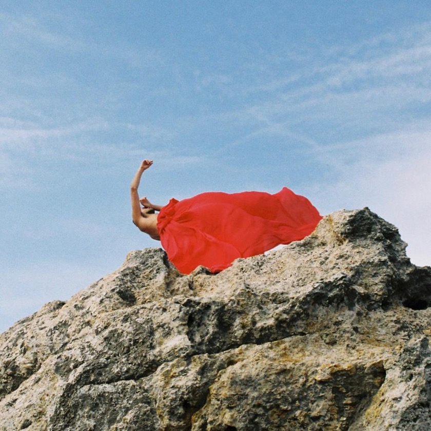 Ebbb - Eyes - BestNewMusic2025 - New Music 2025 > Q3 > W36